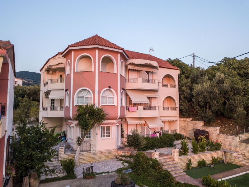 Agios Thomas Hotel