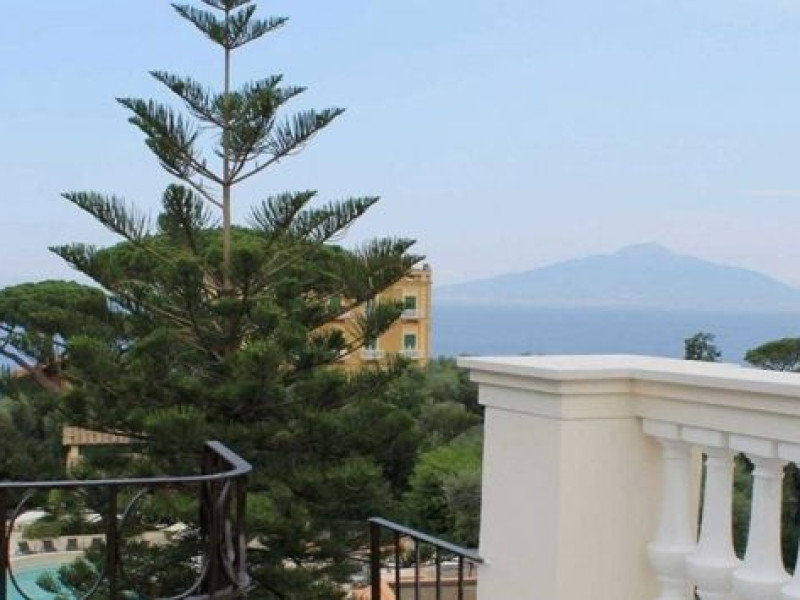 AGORA APARTMENTS