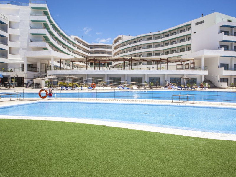 AGUAMARINA GOLF APARTAMENTOS