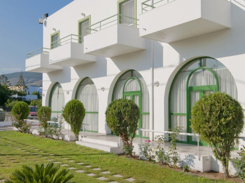 Alexandra Hotel