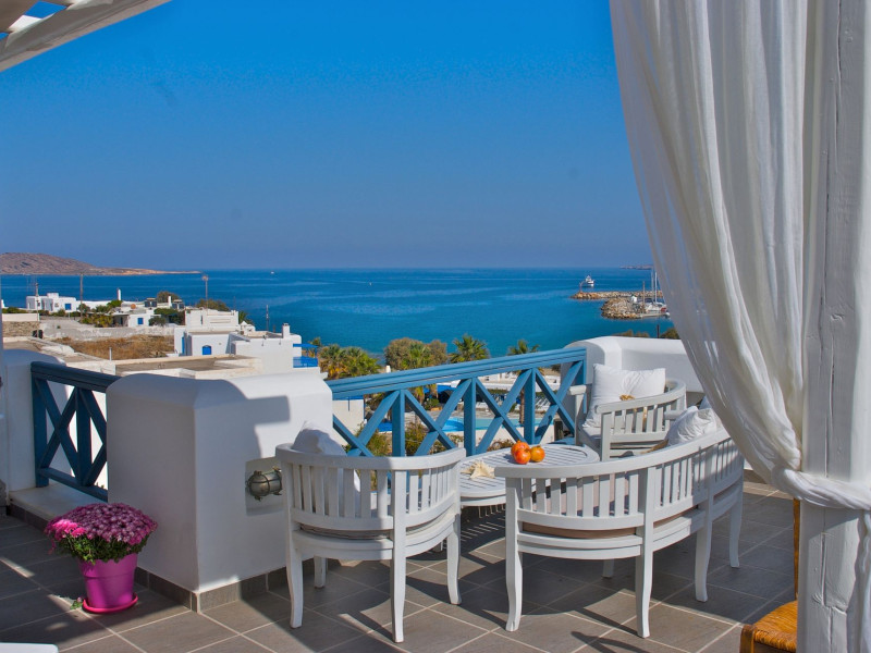 Alexandros Apartments Paros
