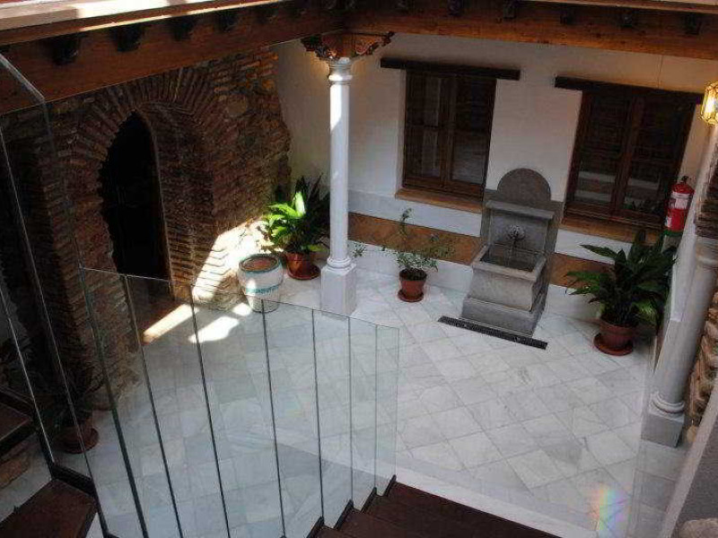 Alhambra Apartamentos Turísticos