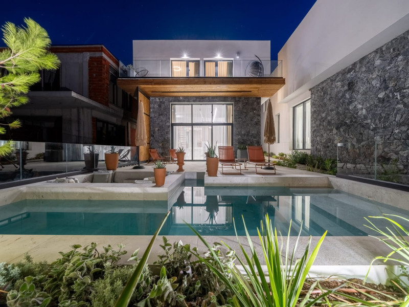 Alicanto Luxury Villas