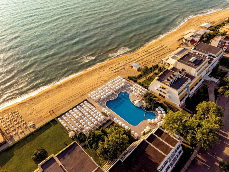 ALUASUN HELIOS BEACH