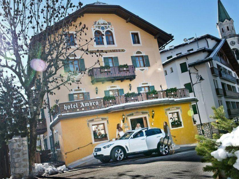 Ambra Cortina Luxury & Fashion Boutique Hotel