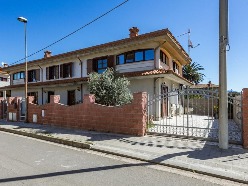 Anaelehouseapartments L.T.B.