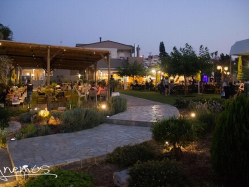 Anemos Suites By Estia