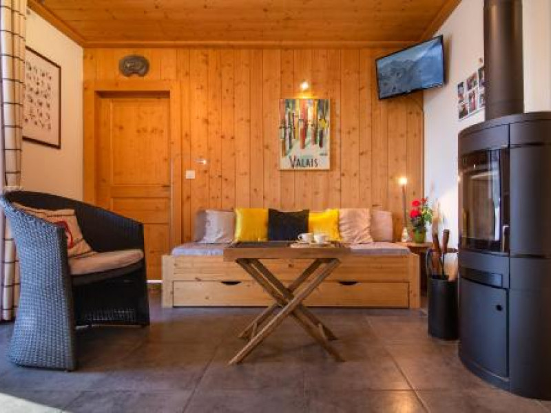 APPARTMENT ARSENE NO 2