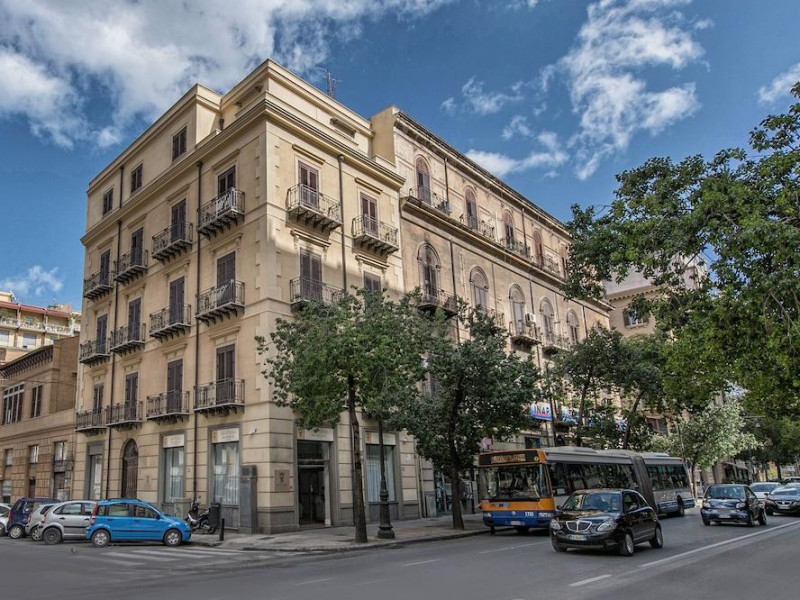 Artemisia Palace