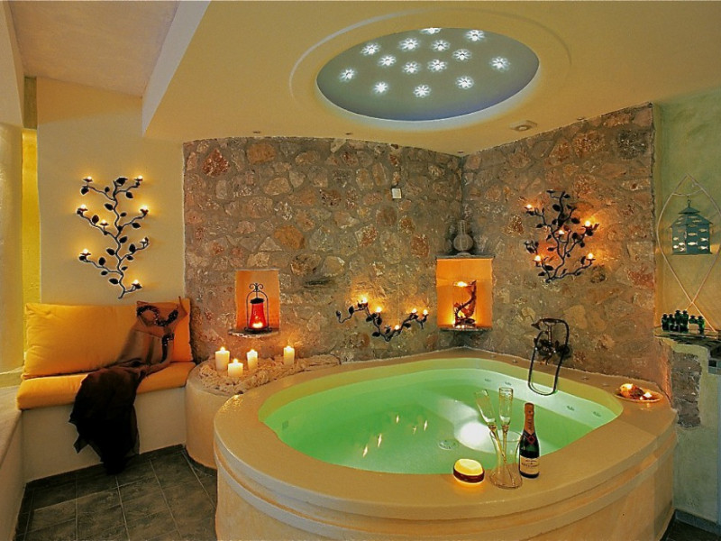 Astarte Suites