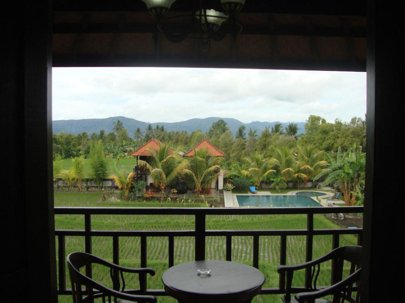Atres Villa