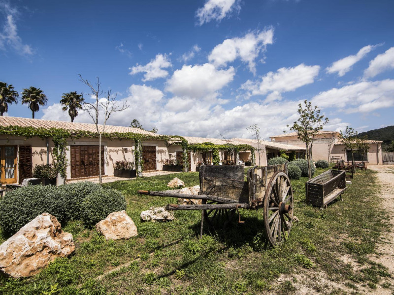 Aumallia Hotel & Spa