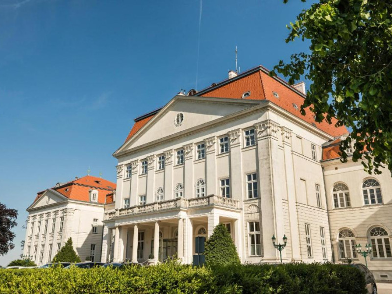 Austria Trend Hotel Schloß Wilhelminenberg