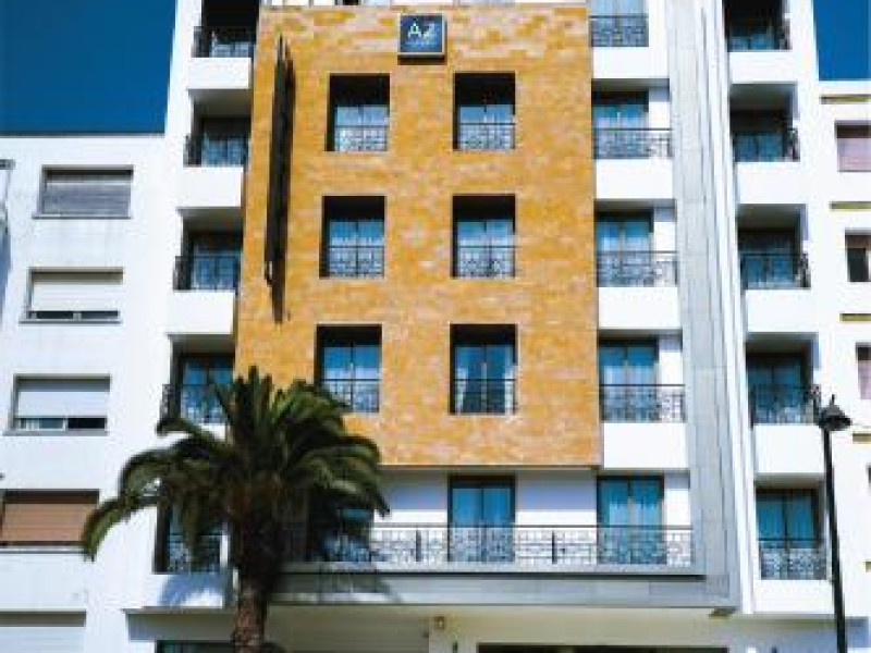 AZ HOTEL DES ARTS