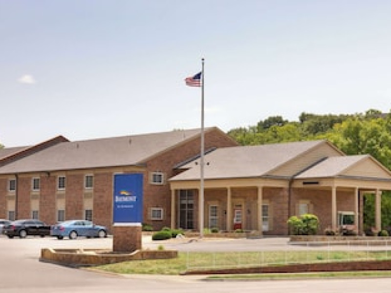 BAYMONT BY WYNDHAM KANSAS CITY KU MEDICAL CENTER