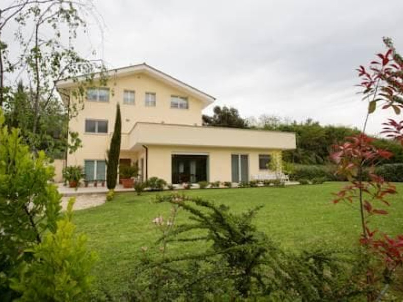 B&B Terra Del Sole
