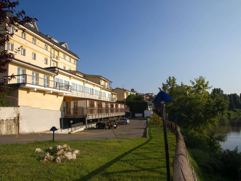 Best Quality Hotel La Darsena