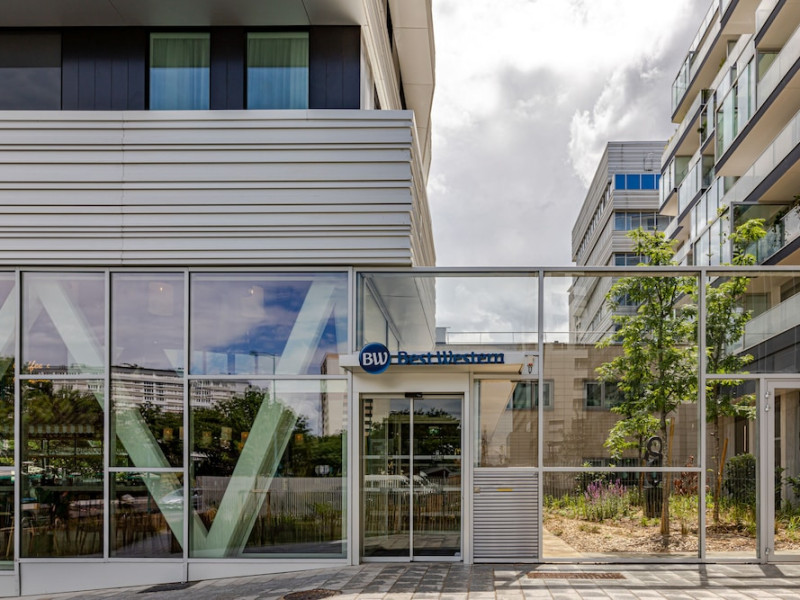 BEST WESTERN M TREIZE PARIS ASNIERES
