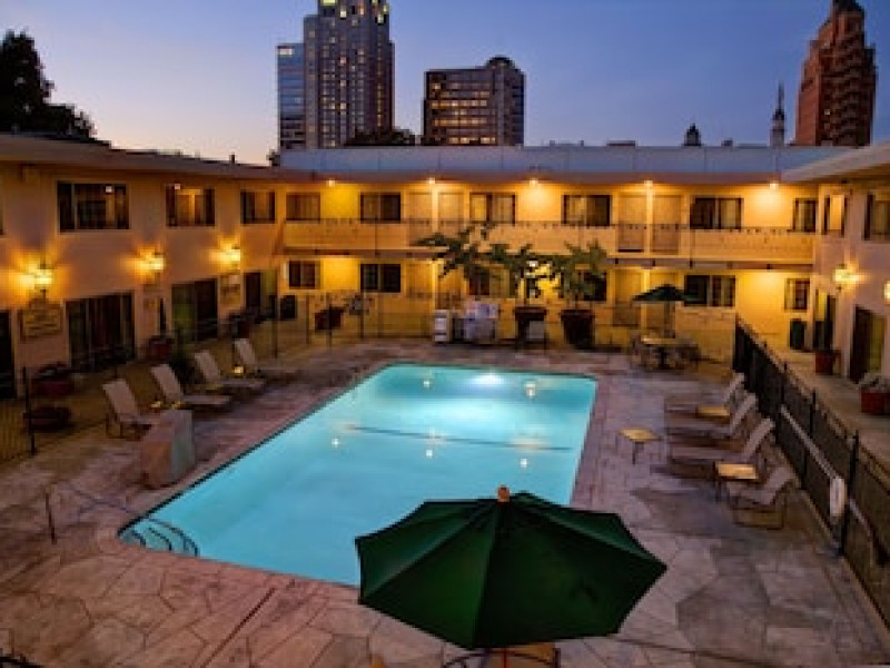 BEST WESTERN PLUS SUTTER HOUSE