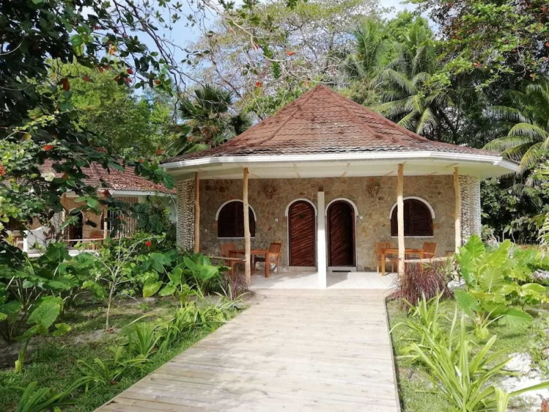 Bliss Praslin Seychelles