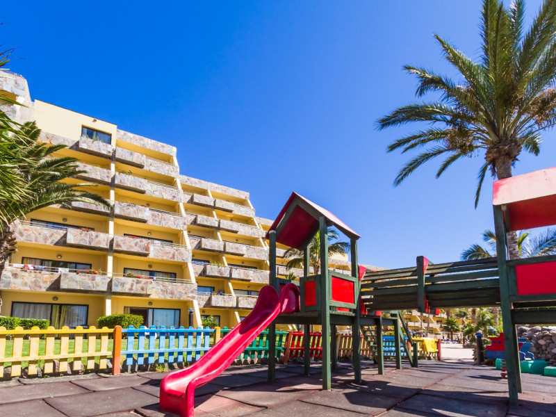 Bluebay Beach Club Aparthotel