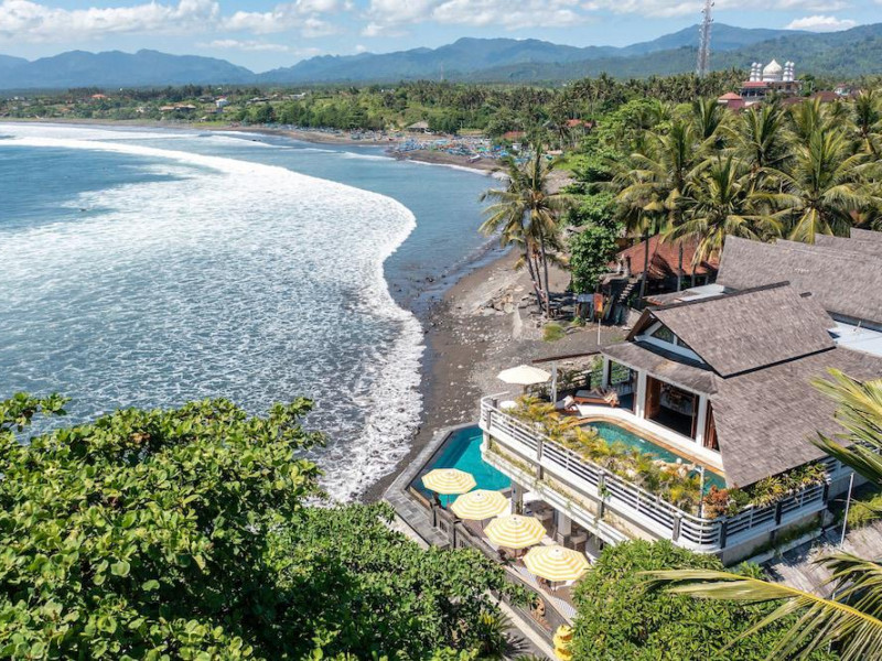 Bombora Medewi Wave Lodge