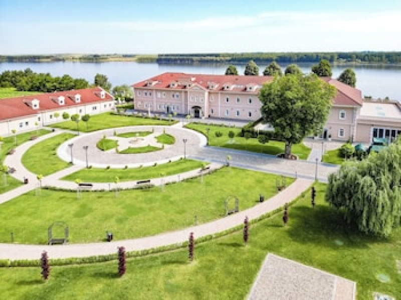 BONONIA ESTATE WINERY & RESORT