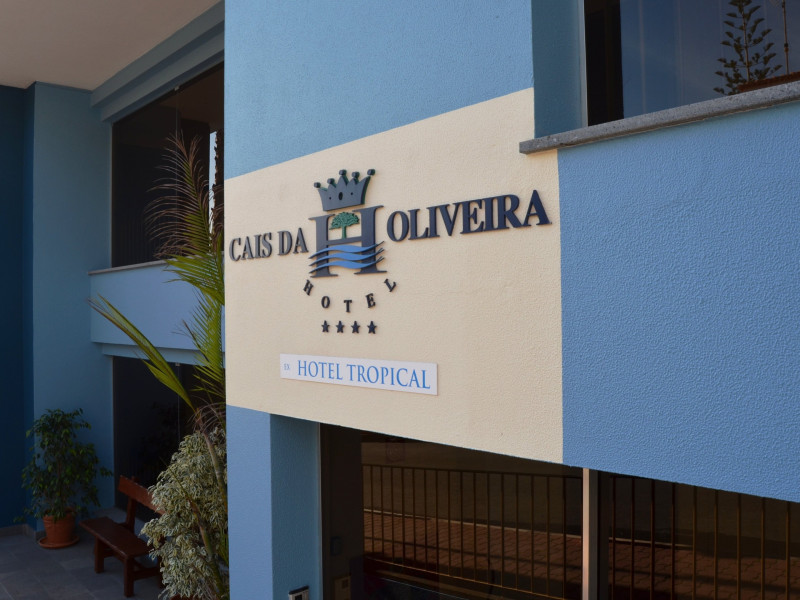 Cais da Oliveira (ex. Tropical)