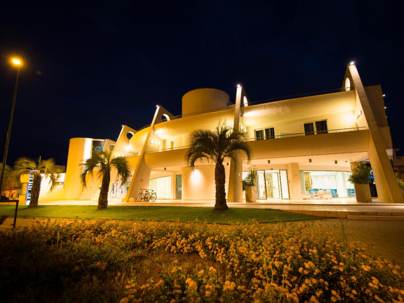 Callistos Hotel & Spa