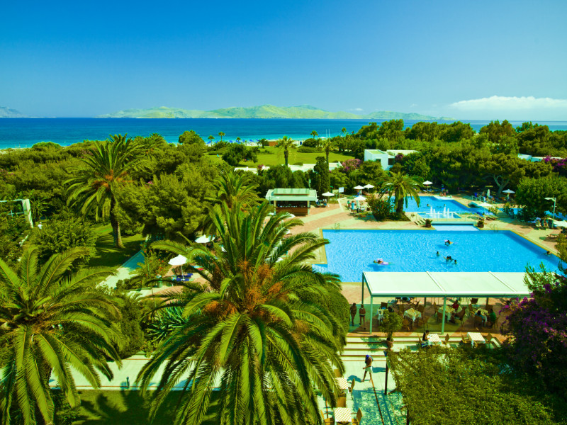 Caravia Beach Hotel & Bungalows