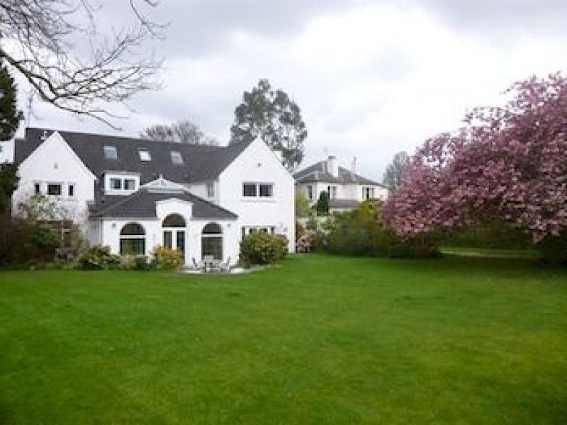 CARMICHAEL BED AND BREAKFAST