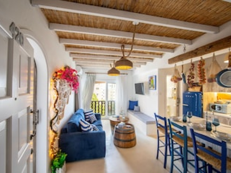 CASTLE HOLIDAY APARTMENTS