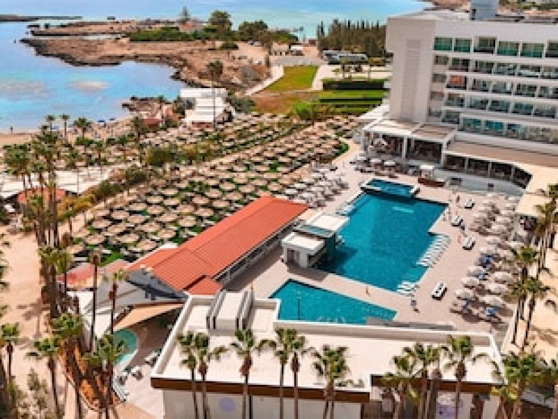 CAVO MARIS BEACH