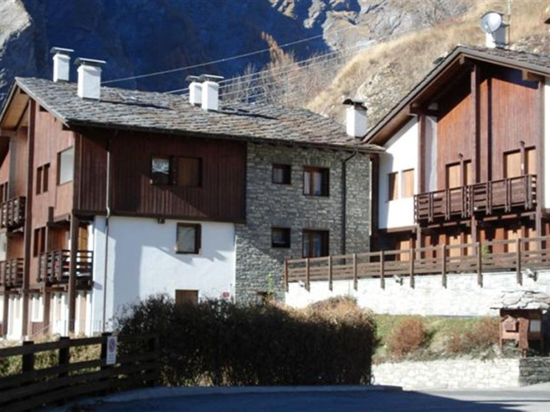 Chalet Mew