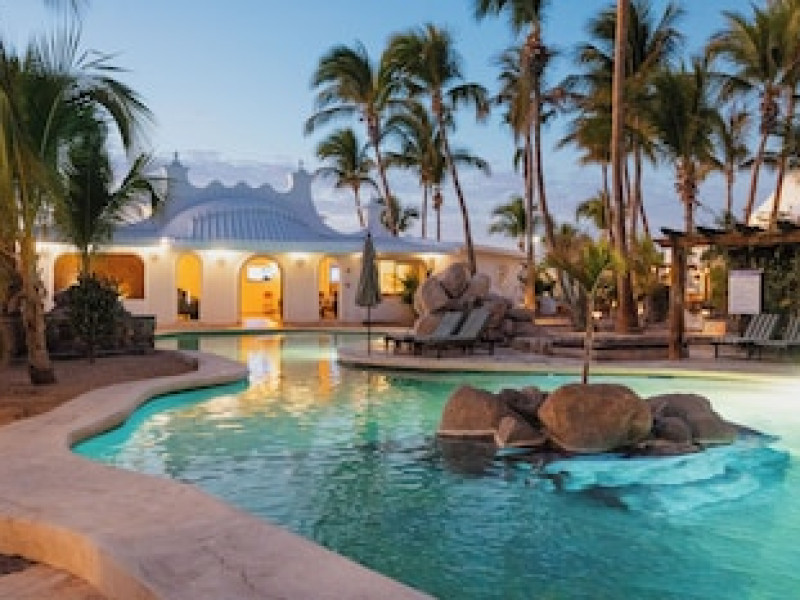 CLUB EL MORO HOTEL AND SUITES