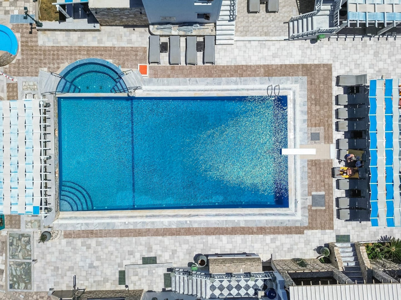 Contaratos Beach Paros