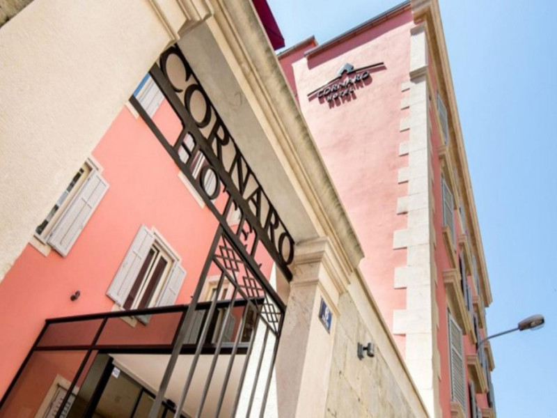 Cornaro Hotel