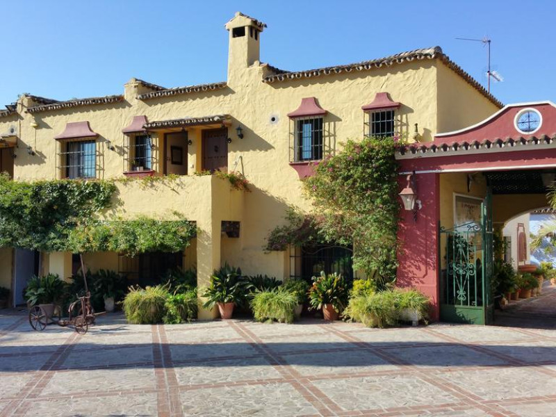 Cortijo De Cortes