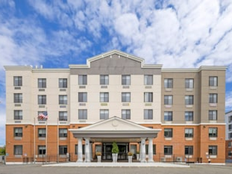 COUNTRY INN & SUITES BY RADISSON, STATEN ISLAND