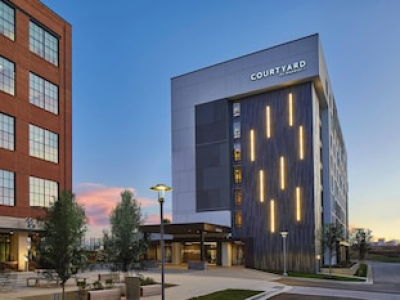 COURTYARD BY MARRIOTT BALTIMORE DOWNTOWN/MCHENRY ROW