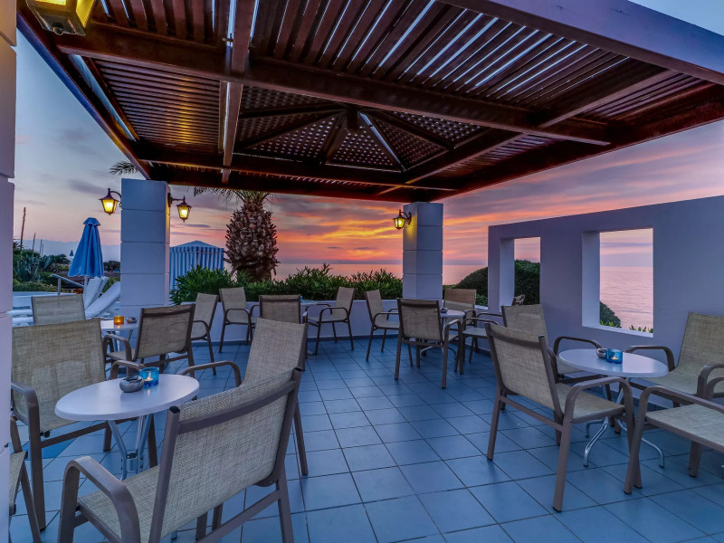 CRETA ROYAL HOTEL