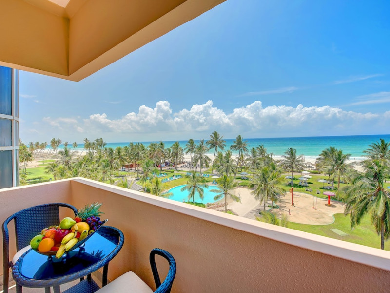 CROWNE PLAZA RESORT