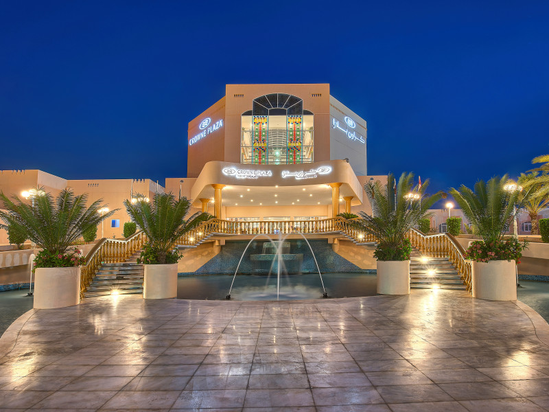 CROWNE PLAZA RESORT
