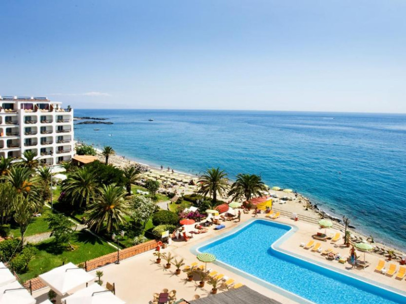 Delta Hotels by Marriott Giardini Naxos