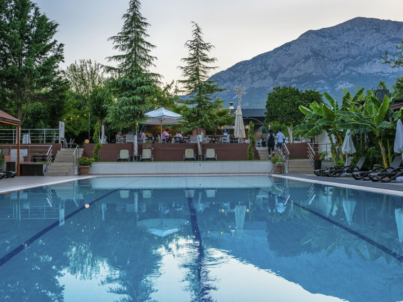 DG ROSE RESORT