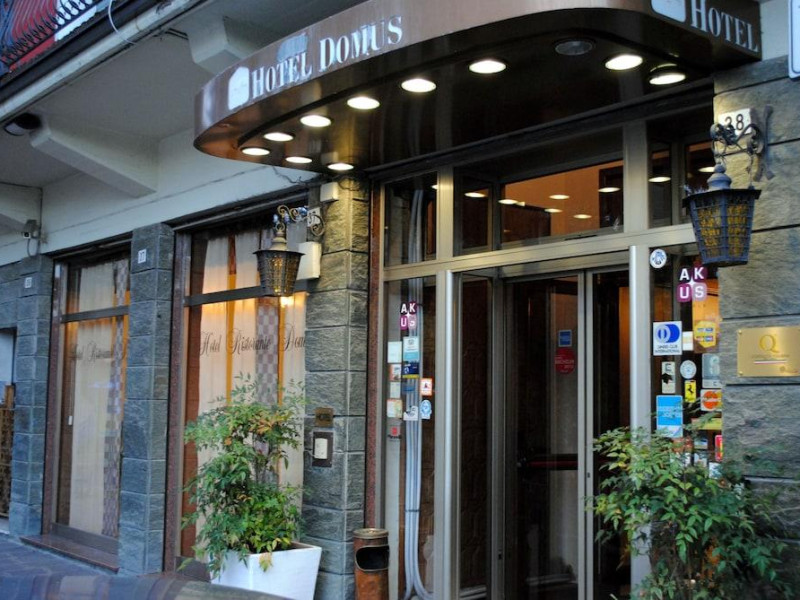 Domus