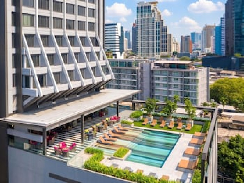 DOUBLETREE BY HILTON SUKHUMVIT BANGKOK
