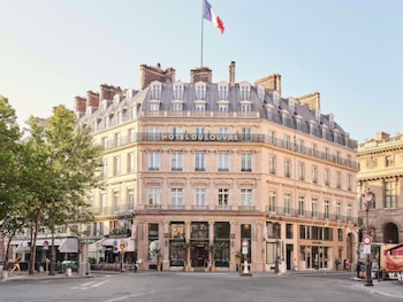 DU LOUVRE, IN THE UNBOUND COLLECTION BY HYATT