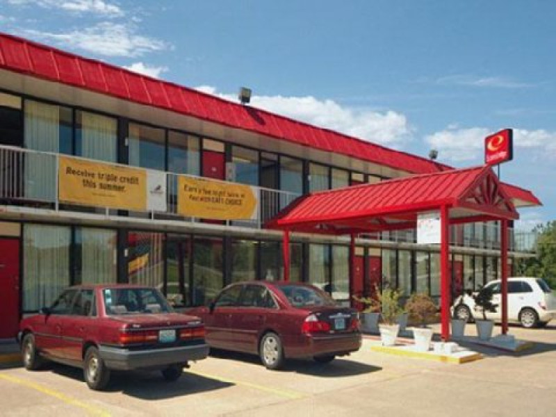 ECONO LODGE OAK GROVE