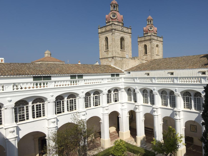 El Claustre De Ciutadella